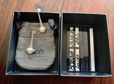 Boucles d’oreilles avec