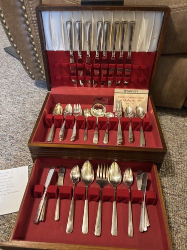 1881 rogers oneida capri set - 1881,