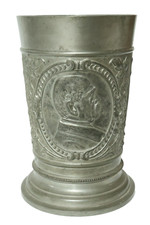 Vecchia Tazza Di Stagno