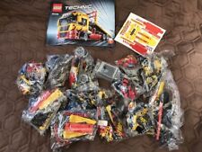 LEGO TECHNIC: Camion pianale