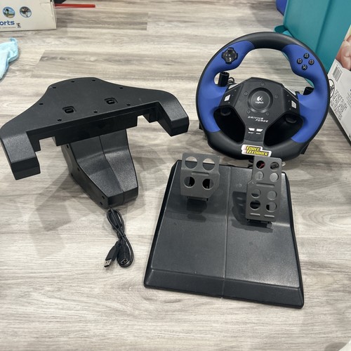 Logitech driving force - logitech,