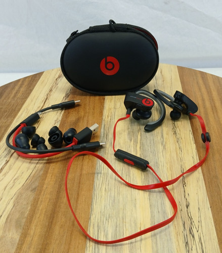 Beats dre powerbeats2 - by,
