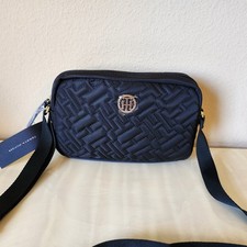 Borsa piccola nuova con