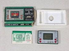 Nintendo game watch - watch, judge