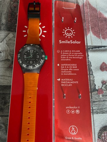Orologio solare diver 200m - diver, q&q