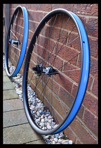 Ruote carbonio handbuilt - carbonio, dt
