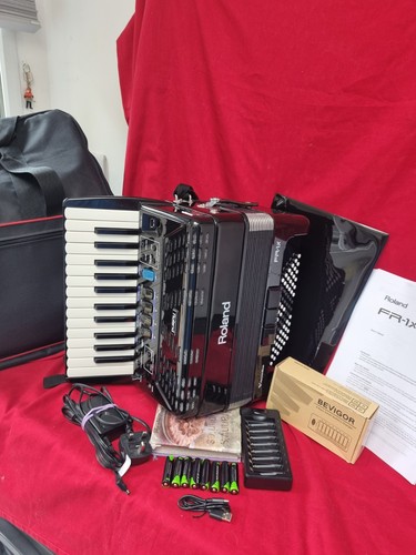 Roland fr1x basso - 72, v-