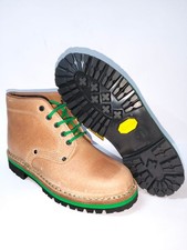 Lo Scarpone Lucano In Pelle Vacchetta tipo Vinci Con Fondo Vibram per cacciatori