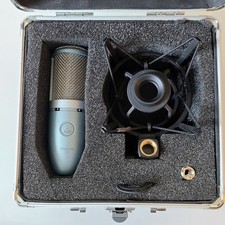 Modded AKG Perception 220 con