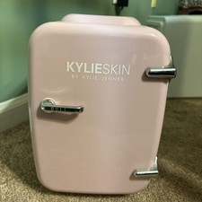 Mini frigorifero cosmetico