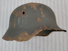 WW2 Elmetto tedesco Stahlhelm reliquia in vernice originale dal Kurland