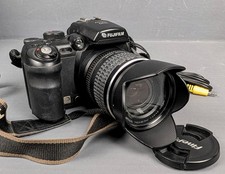 Fujifilm FinePix S9000 9MP