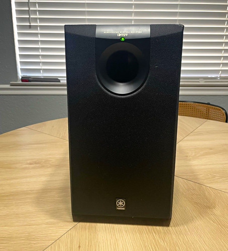 Yamaha p130 powered - yamaha,