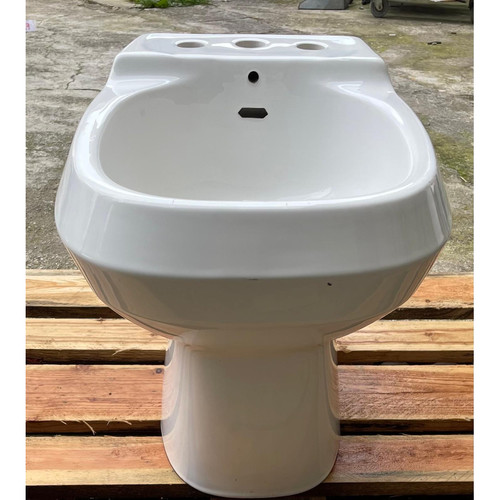 Bidet vavid mediterranea - bidet,