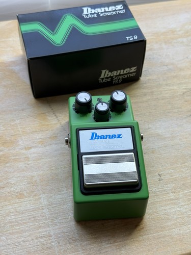 Ibanez ts9 tube screamer - ibanez,
