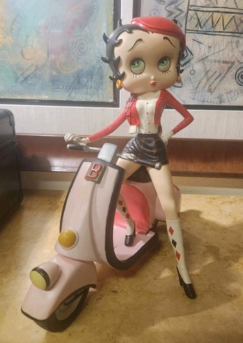 Betty boop scooter vintage