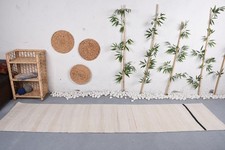 Tappeto decorativo, bordato