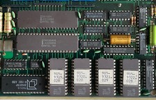 DUE schede componenti elettronici vintage D8156 D8035 EPROM2516 P8251