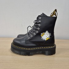 Stivali Dr Martens X Hello Kitty Jadon in pelle nera con plateau e plateau UK 5 
