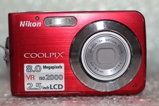 Fotocamera compatta vintage Nikon Coolpix S210 8 MP NIKKOR 3X made Indonesia SD