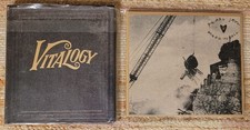 Pearl Jam - 2 CD's - Vitalogy