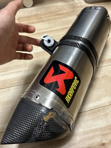 Silenziatore scarico akrapovic - silenziatore,