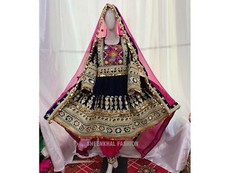 Abito tradizionale afgano