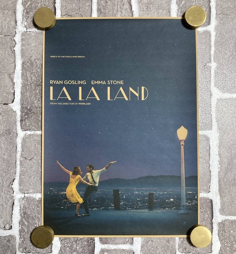 Kraft paper land movie - la, la