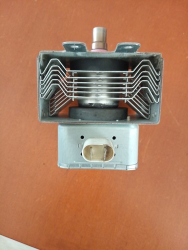 Magnetron forno microonde - magnetron,