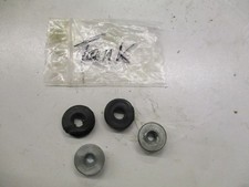 Gomma serbatoio 1. Suzuki GSX 750 AE Inazuma gomma di montaggio ammortizzatore vibrazioni gomma occhiello