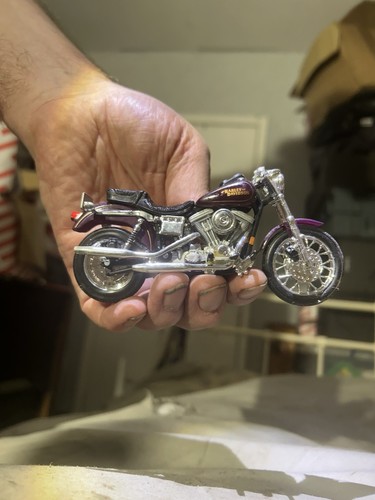 Model harley davidson - model,