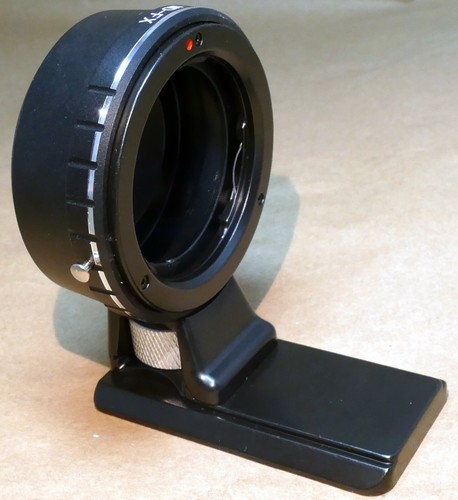 Adattatore attacco fotocamera