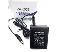 YAMAHA PA-D09 Alimentatore 9 V0LT 300mA ORIGINALE YAMAHA PA D09 V8285400
