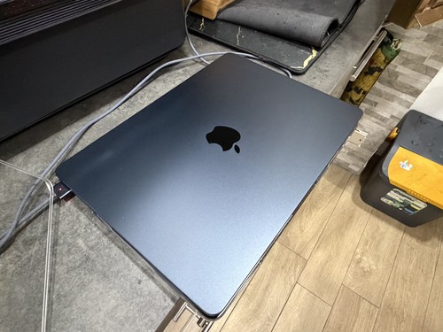 Macbook air 256 5 cicli - air,