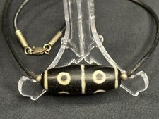 Vecchia dZi tibetani di agata 8 occhi