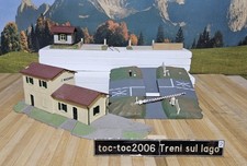 RIVAROSSI STAZIONI E PASSAGGIO A LIVELLO PER PLASTICO FERROVIARIO H0 HO (RR1)