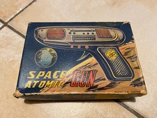 Rarissima pistola spaziale Space Atomic Gun  in latta japan anni 60 a frizione