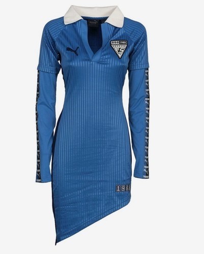 Maglia calcio asimmetrica