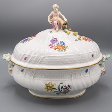 READ- Meissen Covered Soup