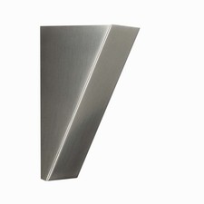 Nuova lampada da parete