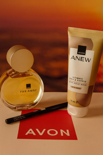 Kit faraway avon composto - avon, da