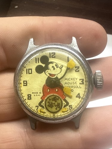 Orologio ingerico degli anni - orologio,