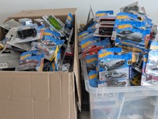 Varianti / modellini auto 1:64
