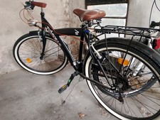 Nilox Urban bike nera con dettagli marrone chiaro