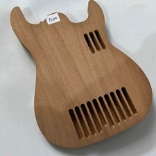 Chitarra Silenziosa,Chitarra