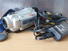 Videocamera compatta Sony DCR-TRV25E Mini DV, funzionante!