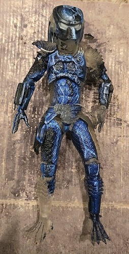 Figurina esclusiva neca - esclusiva,