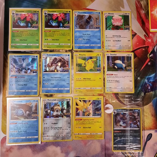 Pokemon card holo - pokemon, 12