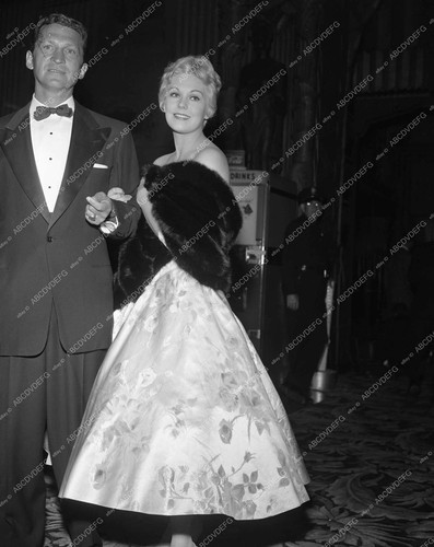 Oscar 1955 kim novak in - oscar,