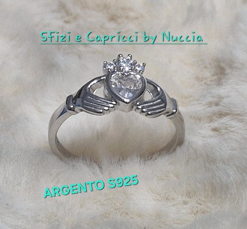 Anello mani abbraccio - abbraccio, santa